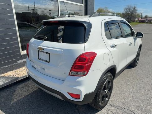 Used 2019 Chevrolet Trax LT w/ LT Convenience Package AWD/4WD image 8