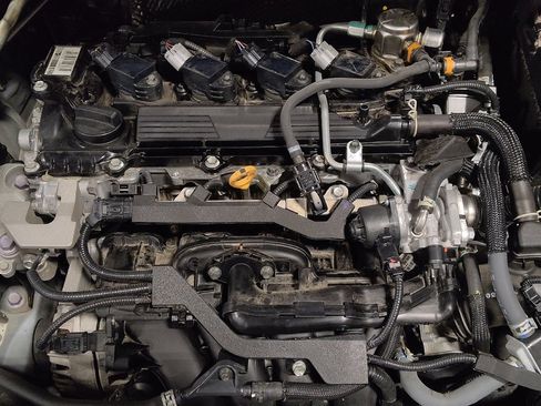 Used 2024 Toyota Corolla LE FWD image 30