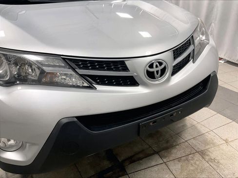 Used 2014 Toyota RAV4 XLE image 31