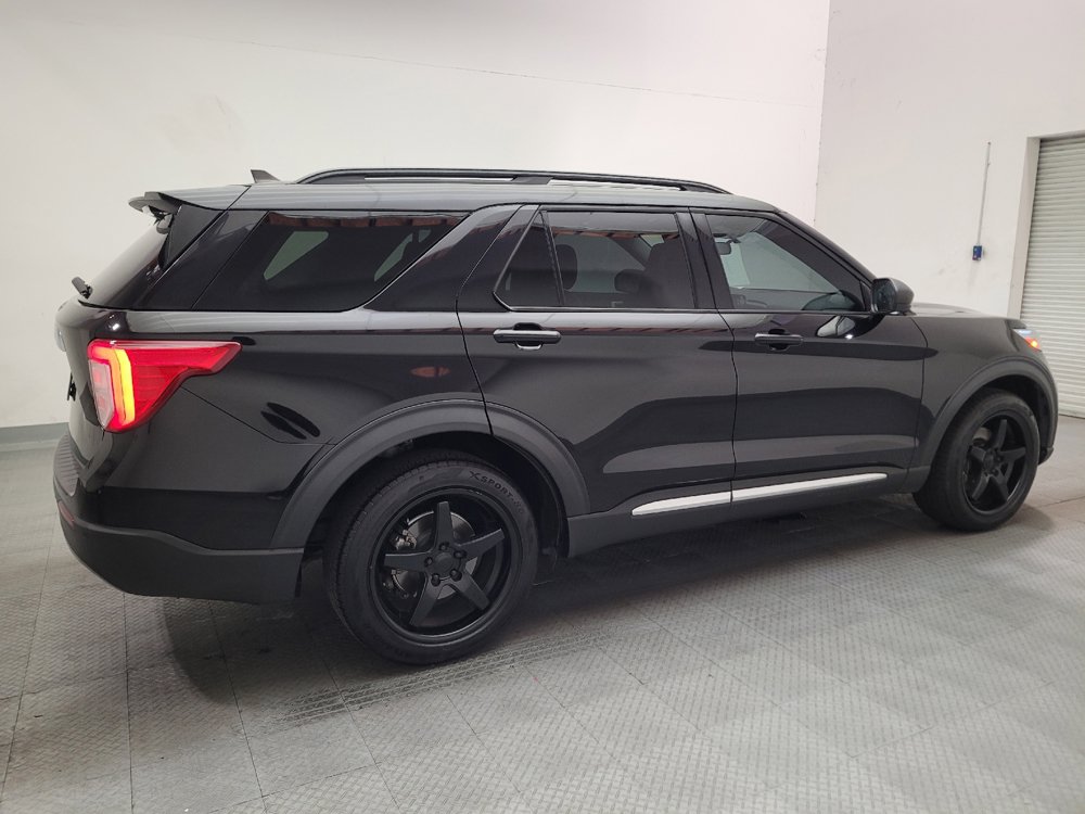 Used 2021 Ford Explorer XLT w/ Equipment Group 202A RWD image 10