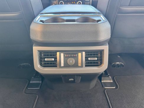 Used 2026 Ford F250 Lariat RWD image 90