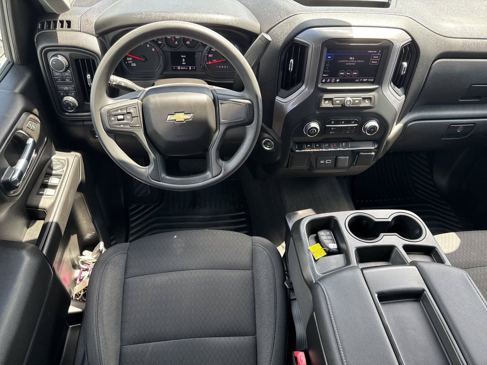 Used 2022 Chevrolet Silverado 1500 Custom w/ LPO, Dark Essentials Package AWD/4WD image 14