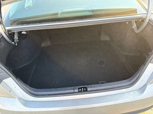 Used 2025 Toyota Camry LE FWD image 36