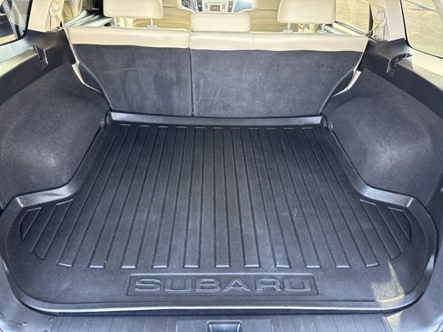 Used 2014 Subaru Outback 2.5i Limited image 26