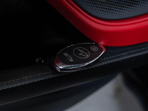 Used 2019 McLaren 570S Coupe RWD image 88