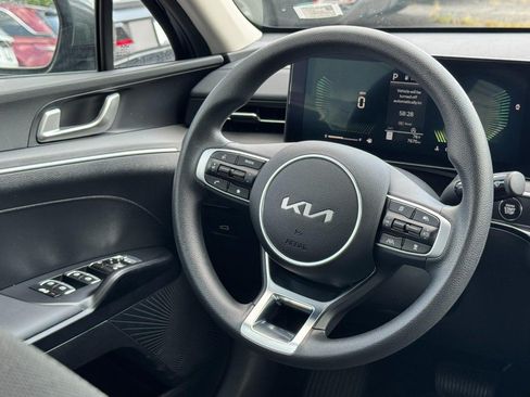 Used 2026 Kia K5 LXS FWD image 14