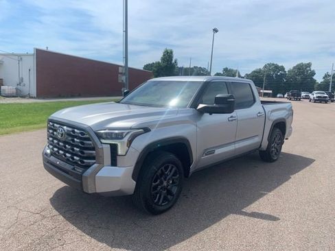New 2026 Toyota Tundra Platinum AWD/4WD image 3