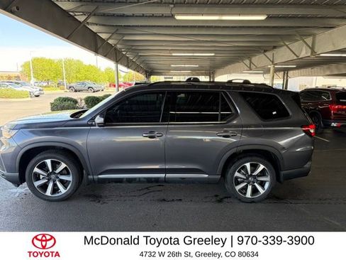 Used 2023 Honda Pilot Elite image 8