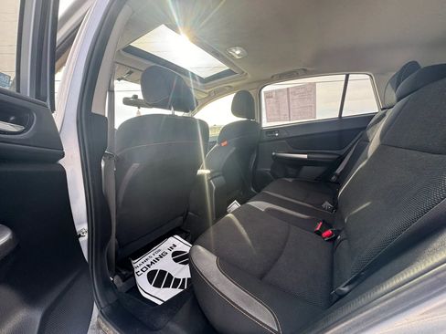 Used 2017 Subaru Crosstrek 2.0i Premium w/ Moonroof Package image 7