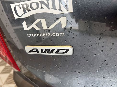 Used 2020 Kia Telluride S AWD/4WD image 8