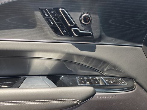 New 2025 Cadillac Lyriq Sport image 16