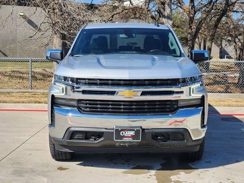 Used 2022 Chevrolet Silverado 1500 LT w/ Z71 Off-Road Package image 12