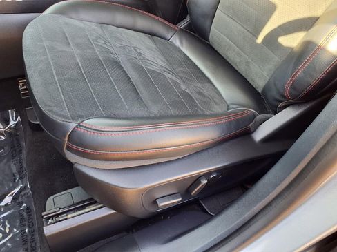 Used 2022 Ford Escape SEL w/ SEL Stealth AWD Package image 32