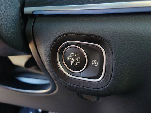 New 2026 Mercedes-Benz GLS 450 4MATIC image 20