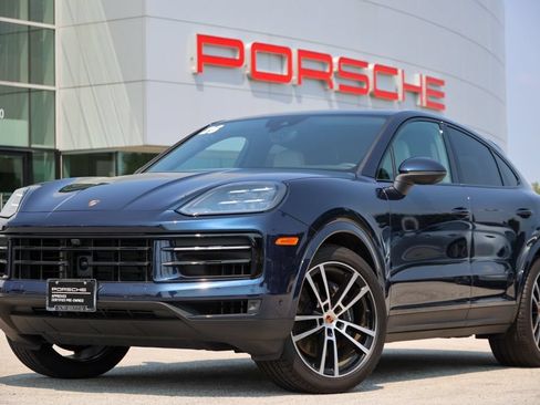 Certified 2026 Porsche Cayenne Coupe AWD/4WD image 7