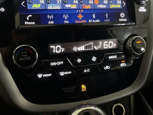 Used 2022 Nissan Murano SV w/ SV Midnight Edition Package AWD/4WD image 16