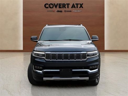 Used 2023 Jeep Grand Wagoneer L Series III w/ Rear Seat Video Group 1 image 8