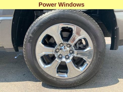 Used 2023 RAM 1500 Big Horn image 9