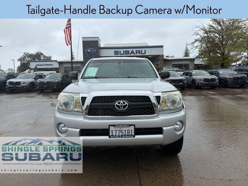 Used 2011 Toyota Tacoma 4x4 Double Cab w/ SR5 Pkg #2 w/JBL Audio image 9