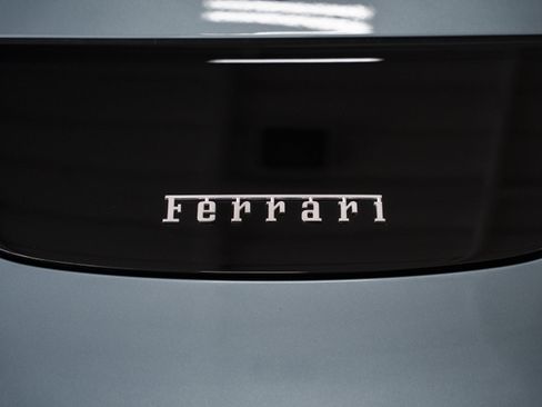 Used 2025 Ferrari Roma Spider RWD image 20