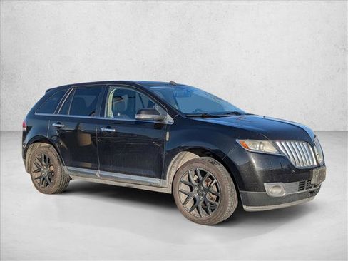Used 2015 Lincoln MKX w/ Equipment Group 101A image 3