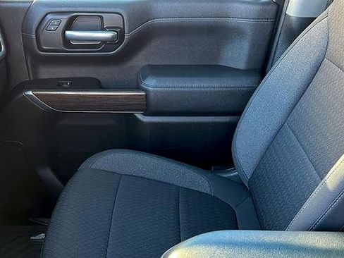 Used 2021 Chevrolet Silverado 1500 LT Trail Boss w/ Bed Protection Package image 21