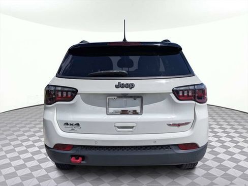Used 2021 Jeep Compass Trailhawk AWD/4WD image 4