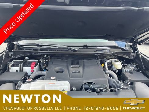 Used 2024 Toyota Tundra Limited w/ Power Package AWD/4WD image 49