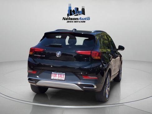 Used 2022 Buick Encore GX Essence w/ Experience Buick Package FWD image 4