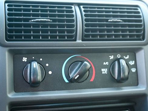 Used 2003 Ford Mustang Cobra RWD image 82