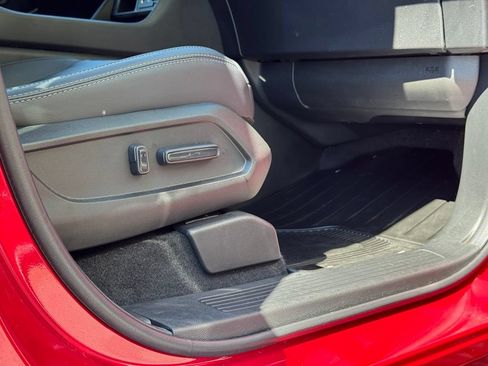 Certified 2025 Honda Pilot Touring image 31