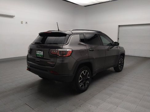Used 2019 Jeep Compass Trailhawk image 9