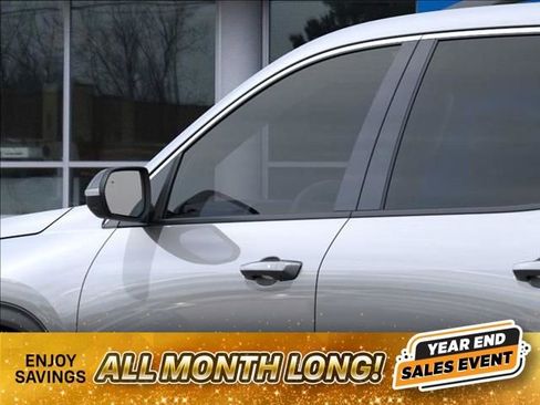 New 2026 Chevrolet Traverse LT w/ Driver Confidence Package image 12