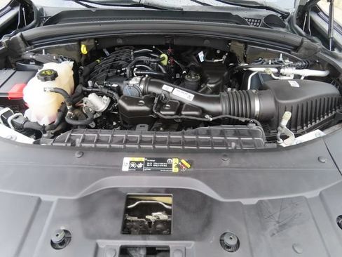 Used 2023 Jeep Grand Cherokee Limited AWD/4WD image 14