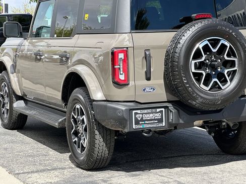 New 2026 Ford Bronco Outer Banks AWD/4WD image 5