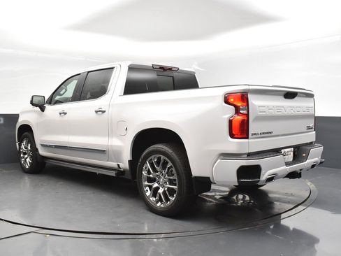 New 2025 Chevrolet Silverado 1500 High Country image 5