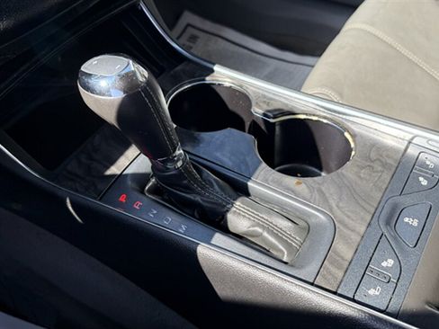 Used 2015 Chevrolet Impala LTZ FWD image 15