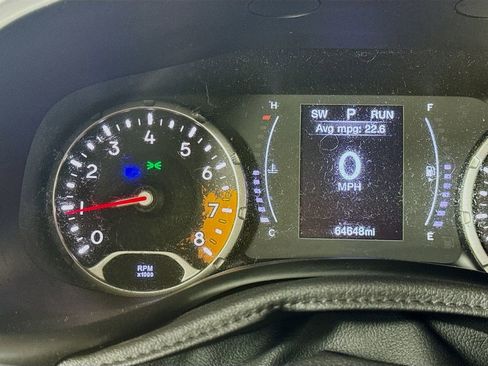 Used 2018 Jeep Renegade Sport w/ Power & Air Group image 14