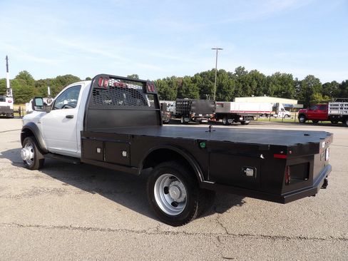 Used 2024 RAM 5500 Tradesman AWD/4WD image 4