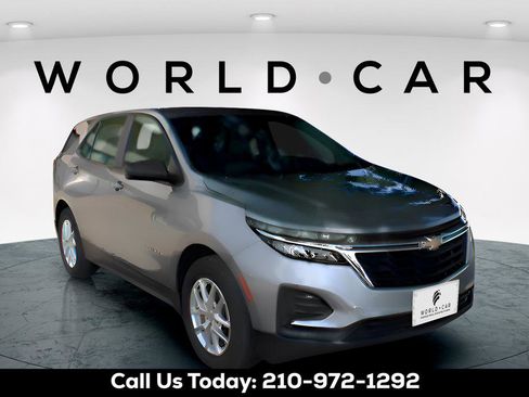 Used 2024 Chevrolet Equinox LS image 1