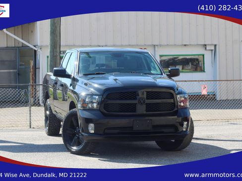 Used 2018 RAM 1500 Express w/ Black Ram 1500 Express Group AWD/4WD image 1