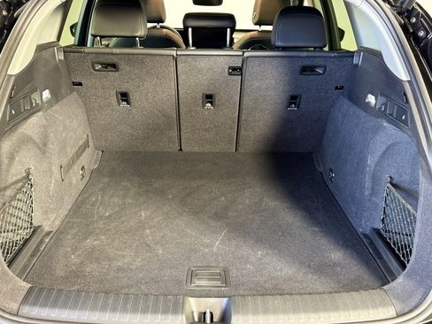 Used 2025 Audi Q6 e-tron Premium w/ Convenience Package image 24