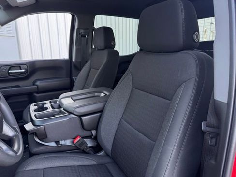 Used 2024 Chevrolet Silverado 1500 Custom image 11