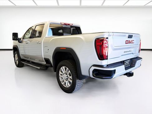 Used 2023 GMC Sierra 3500 Denali w/ Denali Ultimate Package image 6