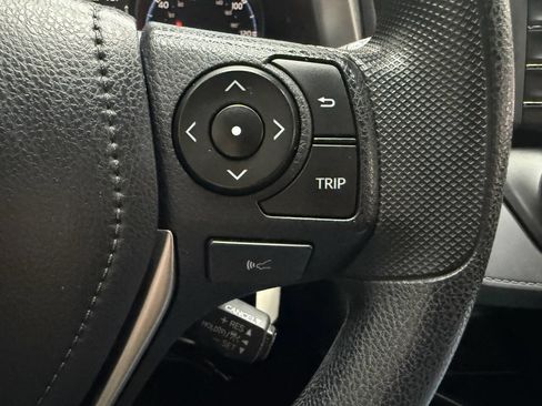 Used 2017 Toyota RAV4 LE w/ All Weather Liner Package AWD/4WD image 24