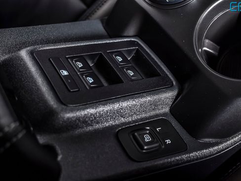 Used 2025 Ford Bronco Outer Banks AWD/4WD image 29