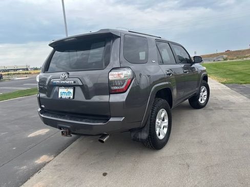 Used 2016 Toyota 4Runner SR5 Premium AWD/4WD image 3