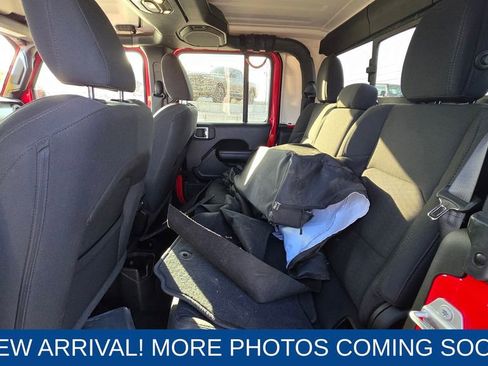 Used 2021 Jeep Gladiator Willys image 13