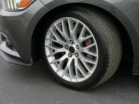 Used 2017 Ford Mustang GT Premium w/ GT Performance Package image 3