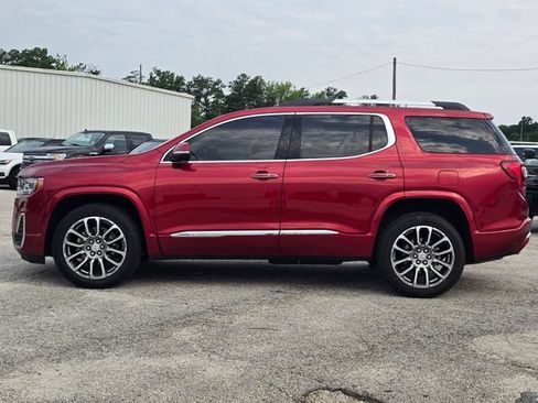Used 2023 GMC Acadia Denali w/ Denali Ultimate Package FWD image 2